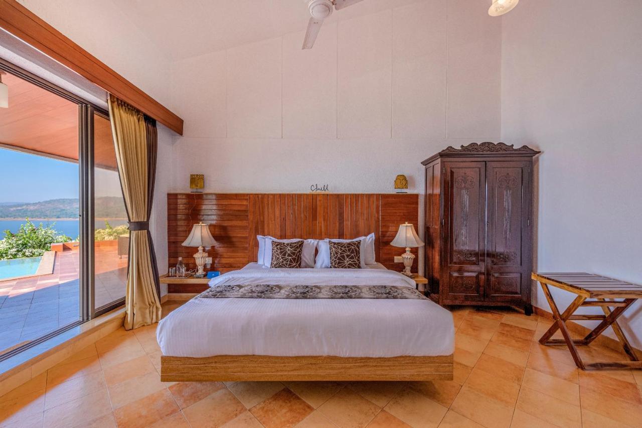 Saffronstays Shambhala Lakeside-Infinity Pool Villa In Pawna Malavli Exterior foto