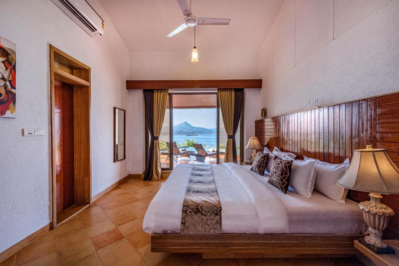 Saffronstays Shambhala Lakeside-Infinity Pool Villa In Pawna Malavli Exterior foto